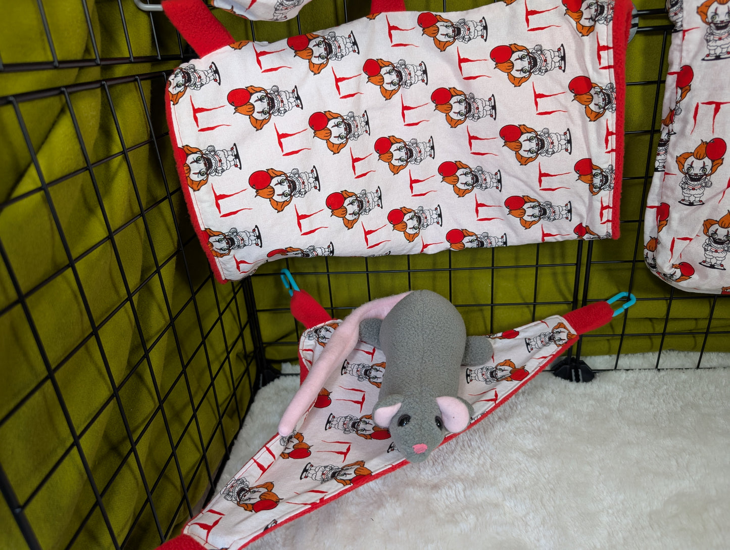 IT Horror-Themed Small Pet Cage Set – 5 Piece Sugar Glider Safe Set 🎈💀